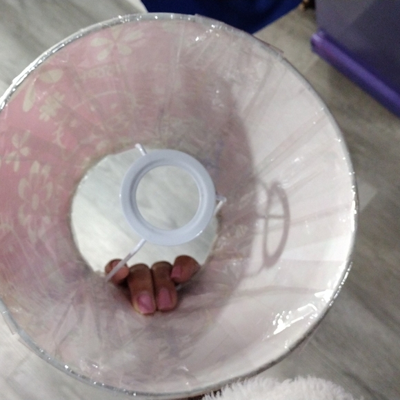 Hello Kitty Lamp - Picture 7 of 11